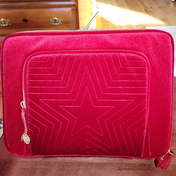 NWOT Estee Lauder 2023 Red Train Case Cosmetic Bag Lip Stick Eye Shadow Mascara - Picture 2 of 9